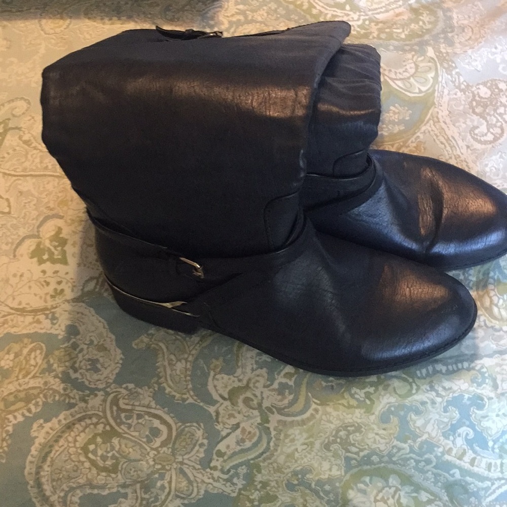 Black boots